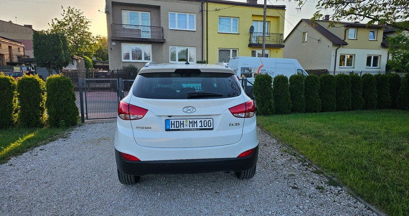 Hyundai ix35 cena 45800 przebieg: 168000, rok produkcji 2013 z Przasnysz małe 631